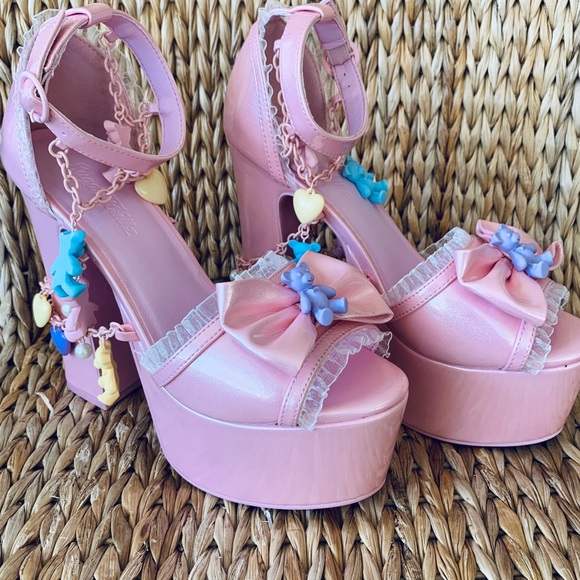 New Sugar Thrillz x Dolls Kill Loving Revelation Platform Heels - Picture 3 of 8